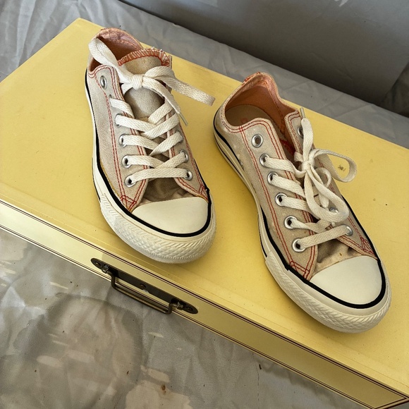 CONVERSE Chuck Taylor All Star Women's 7 Double Tongue Off White/Orange - Picture 3 of 5